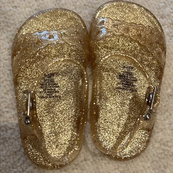 NWOT GOLD SPARKLE JELLY SANDALS - SIZE 6-12M - Picture 4 of 7